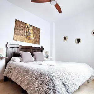 Loft Centrico En Cercano Al Tajo Y Plaza De Toros Con Wifi Y Parking Opcional Appartement